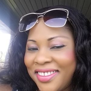 Meet your Posher, Adeola